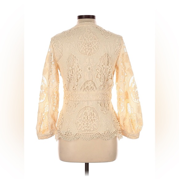 NWOT - MAJE Lalou Guipure Lace Blouse - Cream - V-neck Scalloped - 3 - Picture 7 of 13
